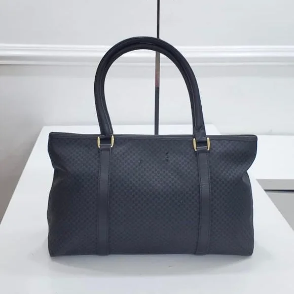 Elegant Black Tote Bag - Picture 2 of 14